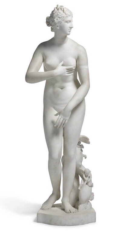 Статуя Венеры Медичи в Иркутске